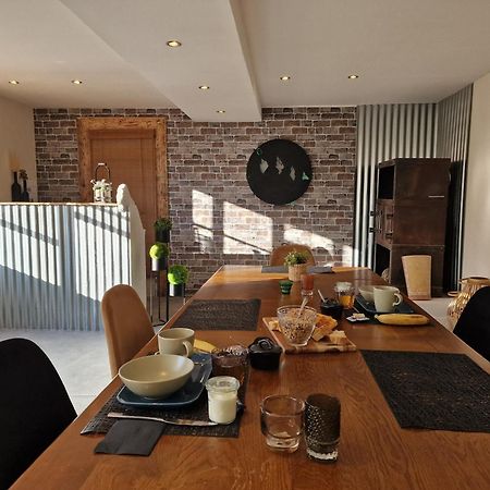 Gite L'Enclos O Rendez-Vous Roquefeuil-Pays De Sault- Avec Jardin 外观 照片
