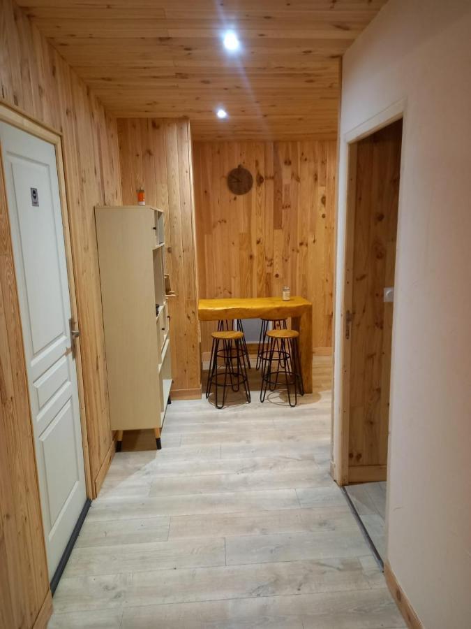 Gite L'Enclos O Rendez-Vous Roquefeuil-Pays De Sault- Avec Jardin 外观 照片
