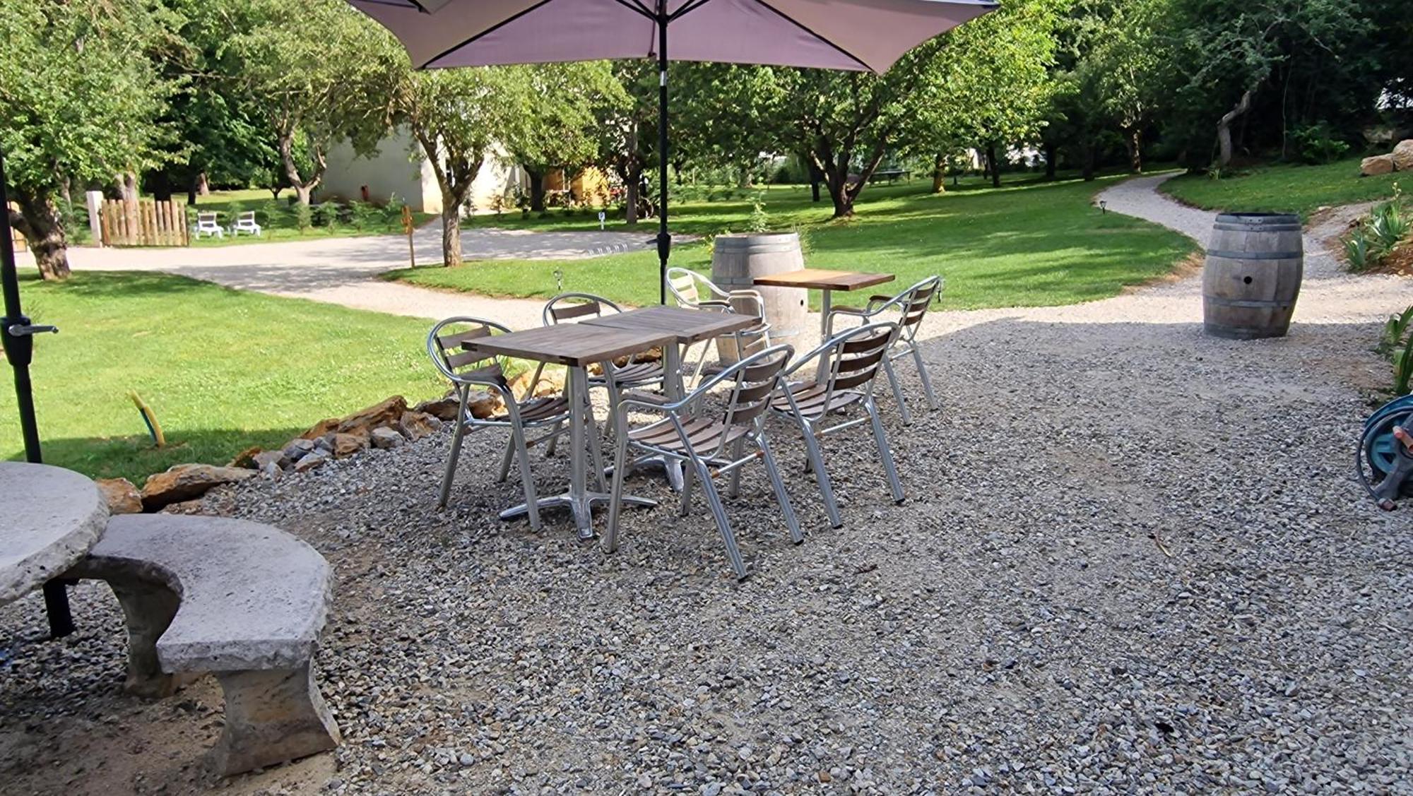 Gite L'Enclos O Rendez-Vous Roquefeuil-Pays De Sault- Avec Jardin 外观 照片